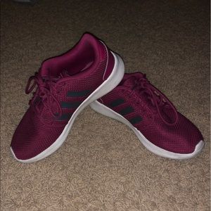 Maroon Adidas Cloudfoams Tennis Shoes
